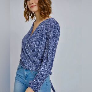MILEY+MOLLY Surplice Tie Back long sleeve loose fit blouse top. Navy/white Large